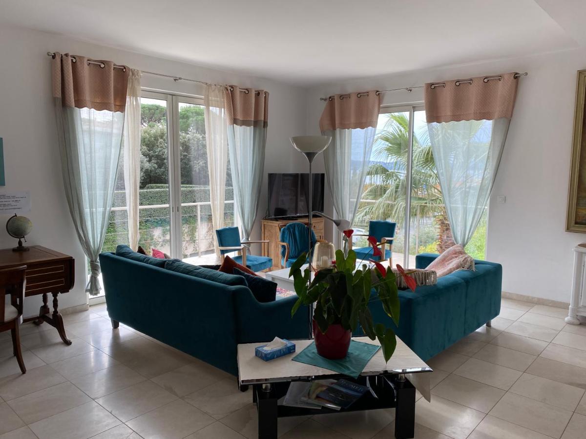Appartements La Mangouste Sainte-Maxime Bagian luar foto